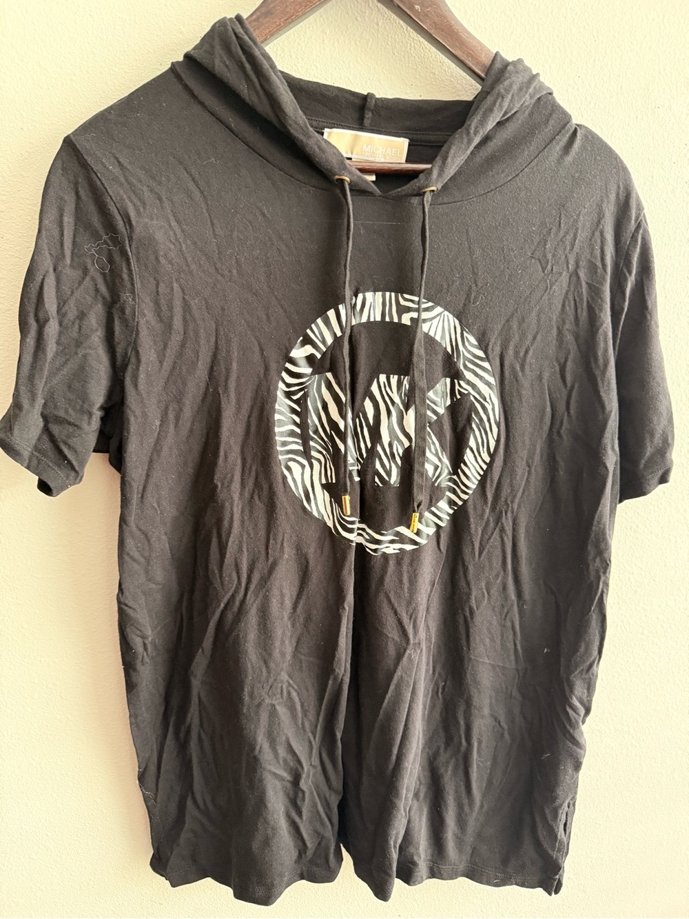 MICHAEL Michael Kors Black Short-Sleeve Hooded Tee with Zebra Logo